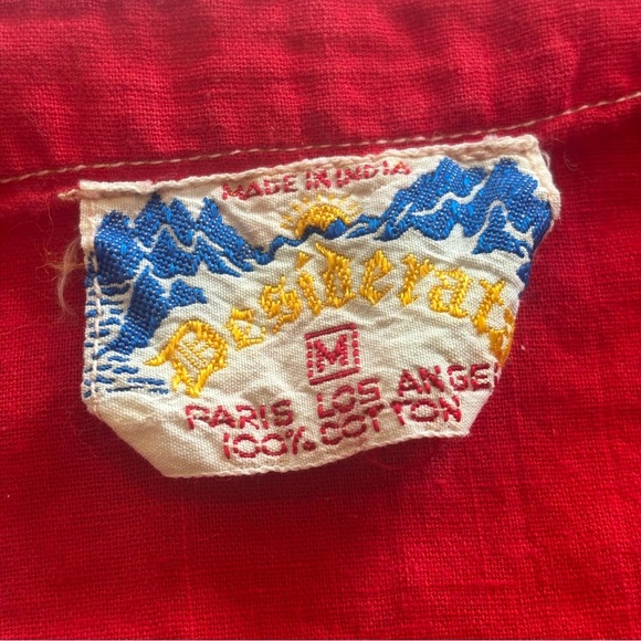 VINTAGE Made in India 100% Cotton Red Short Sleeve Button Up Top w/ Cherries SzM - Picture 15 of 15